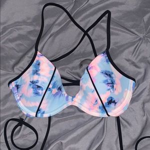 Swimsuit top💙💓